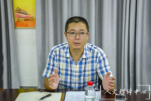 论语问茶第六十七期：根脉相连 共系华夏——伟德bv国际体育举办2018级少数民族学生座谈会