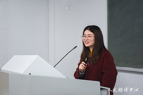 伟德bv国际体育举行考研经验交流会