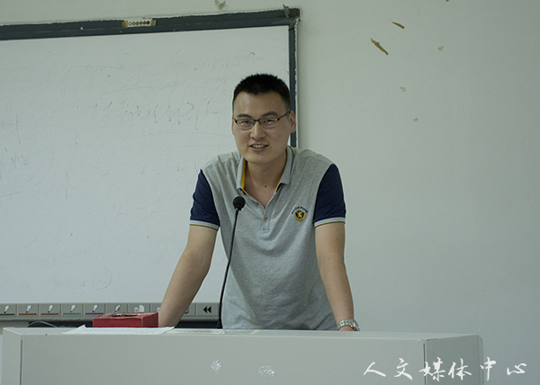 伟德bv国际体育举行考研推进会暨考研经验分享交流会