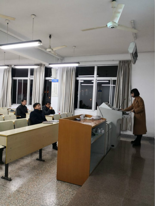 伟德bv国际体育举办新进青年教师教学技能提升研讨会