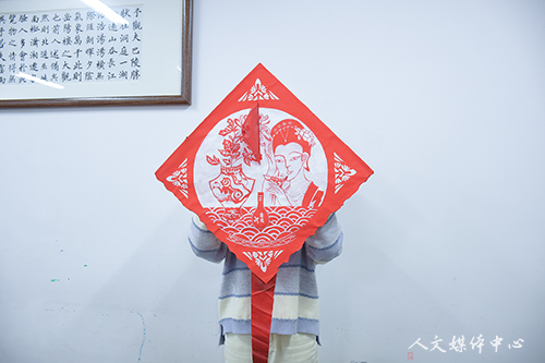 思溢素笔 鸢寄尔意 伟德bv国际体育举办创意风筝设计大赛